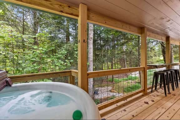 Red River Gorge Hot Tub Firepit Wi-Fi Tucked Away