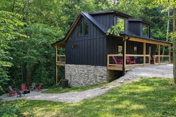 Red River Gorge Wolf Den Luxury Cabin Hottub Wi-Fi